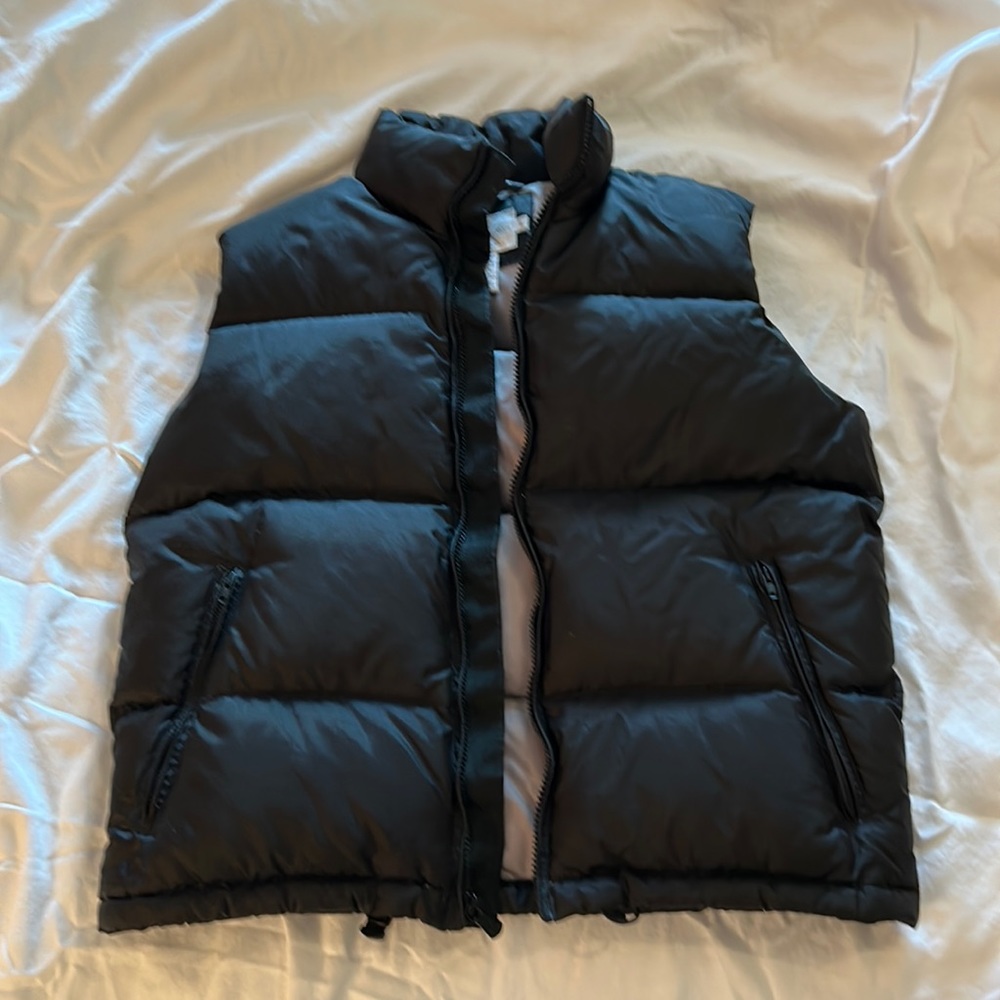 Calvin Klein women’s puffy vest size small